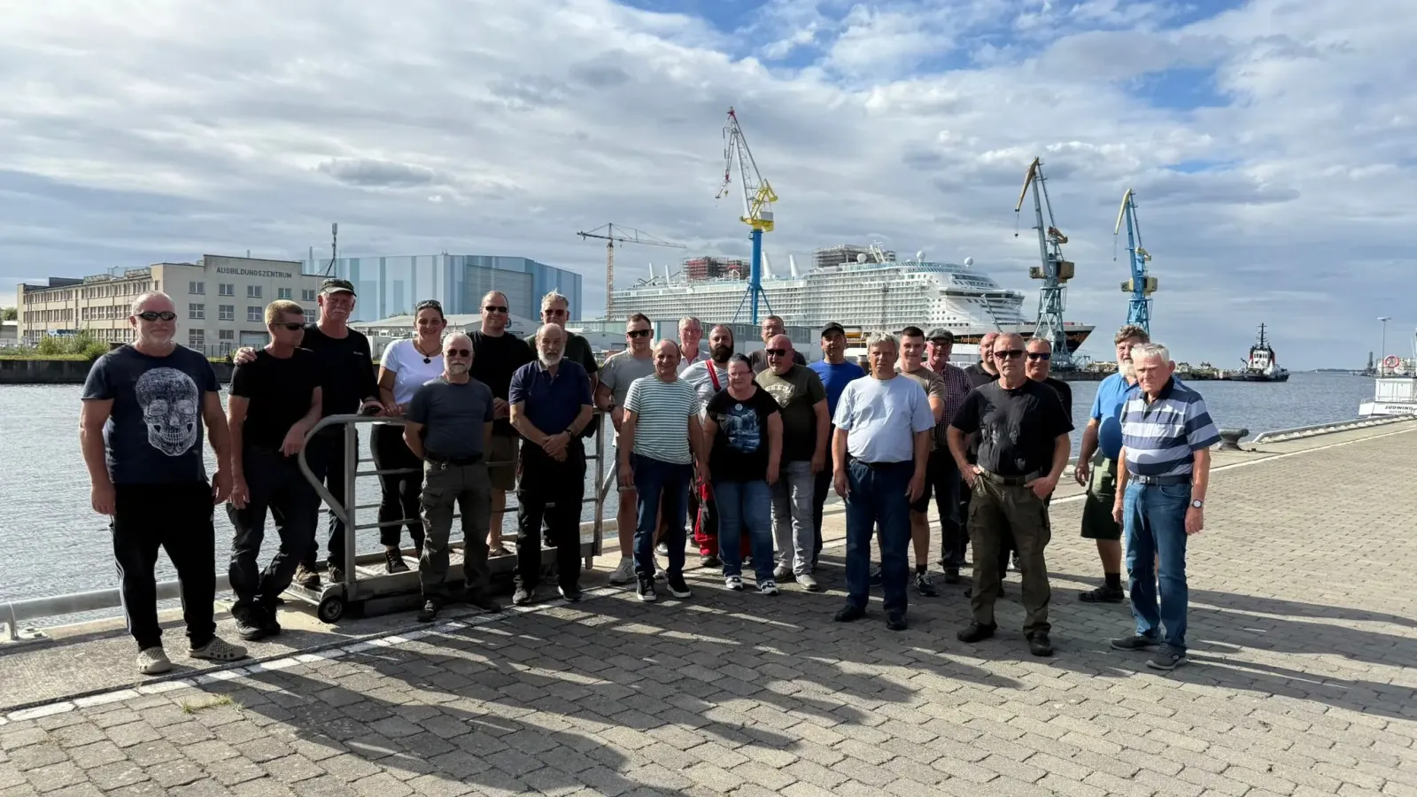 Meeresangeln auf der MS Peter II in Wismar